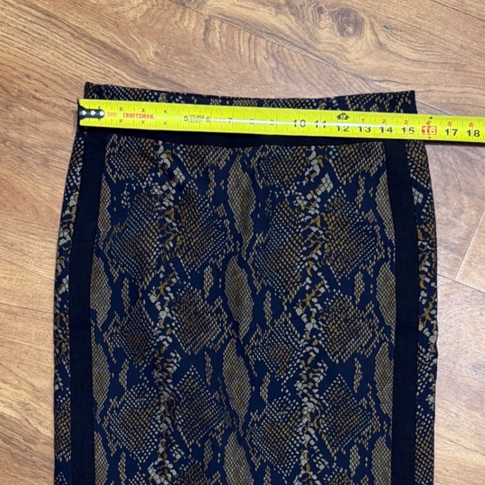 Diane von Furstenberg Women Sz 8 Panel Marta Framed Python Skirt Brown Navy - Picture 9 of 10